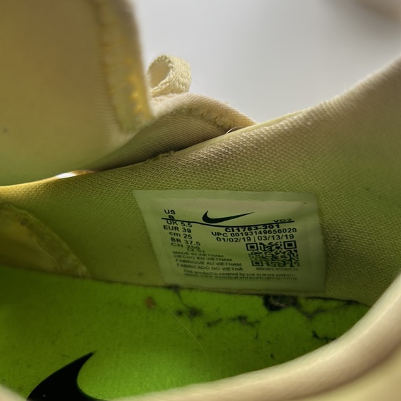 Nike Metcon Training shoes - Picture 2 of 3